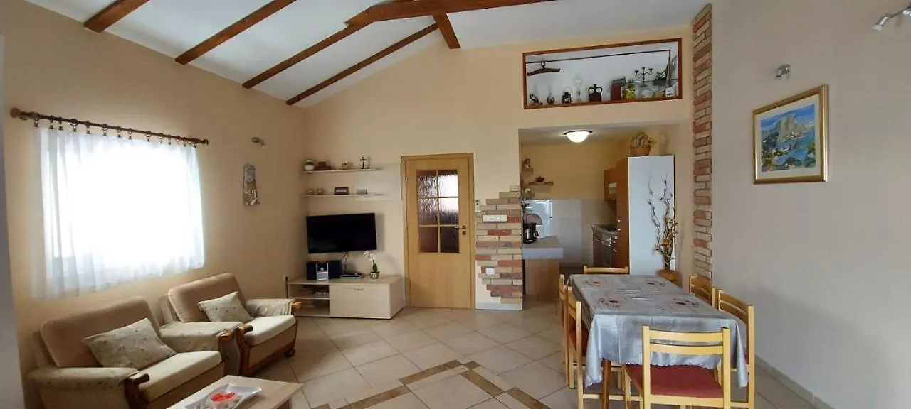 Apartment Molnar Polje