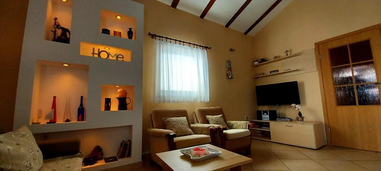 Apartment Molnar Polje